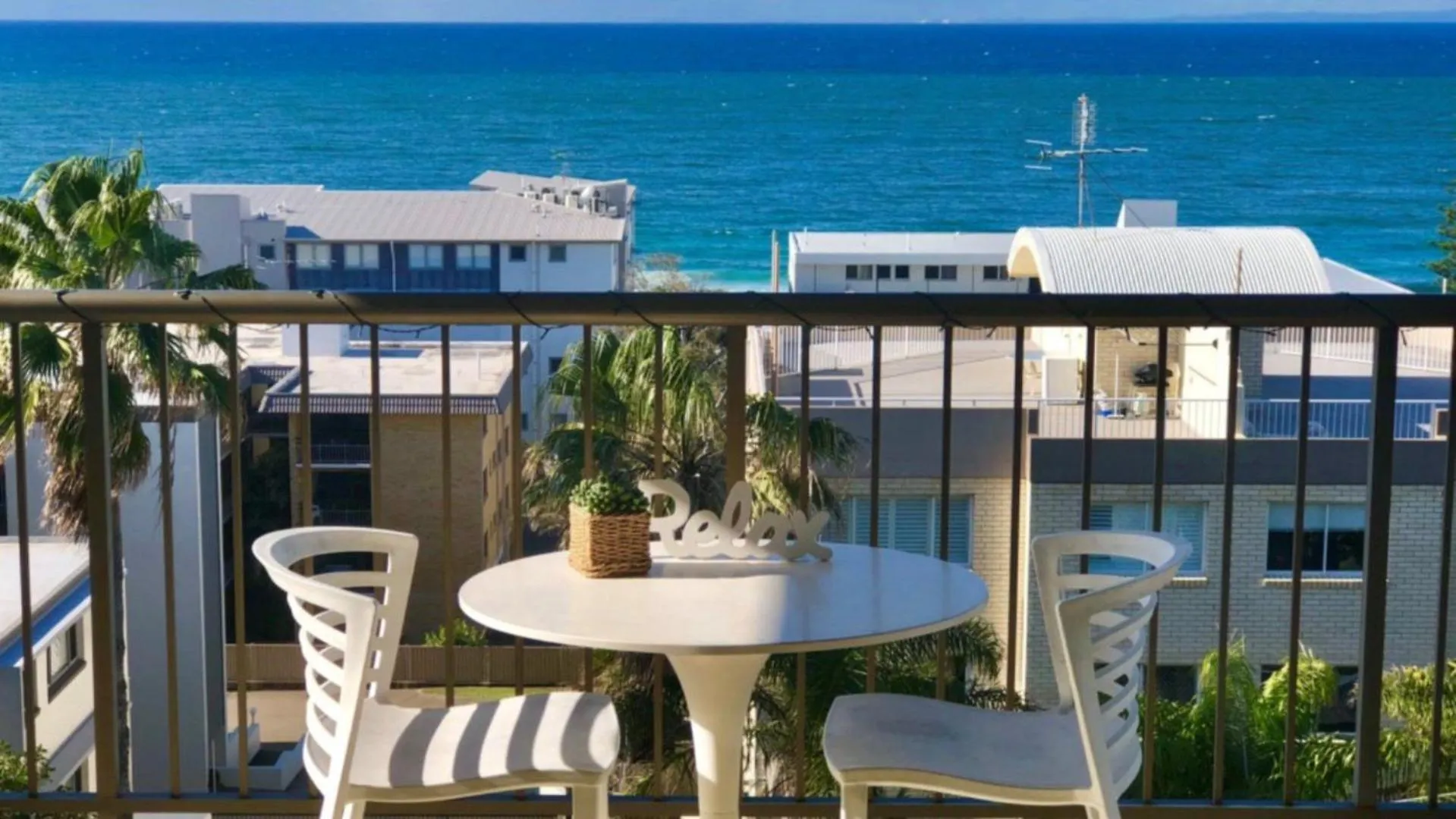 Unit 13 Oceanic, Kings Beach Caloundra